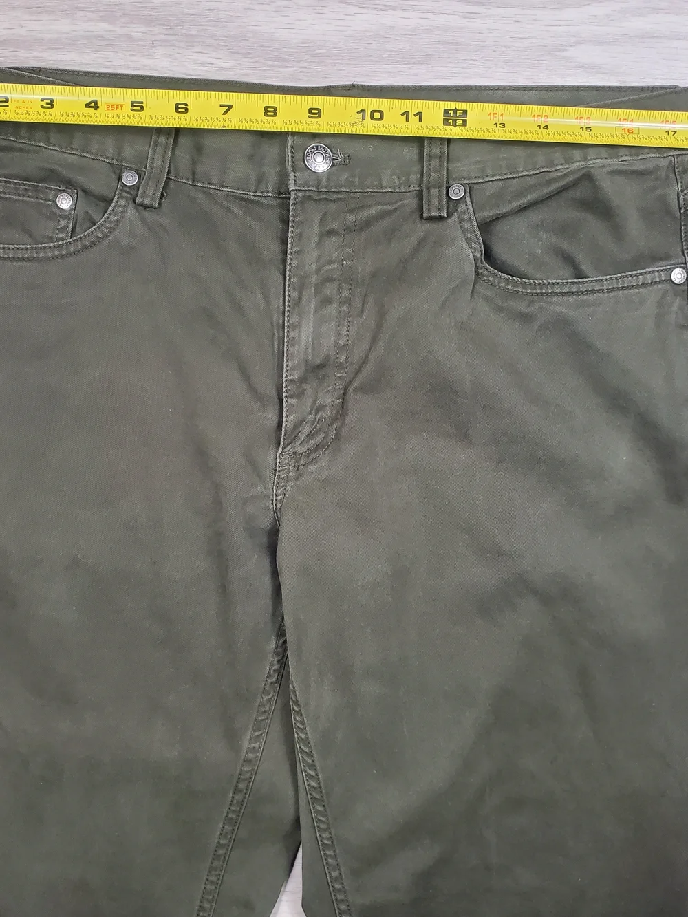 Brooks Brothers Mens 35x29 Olive Green Stretch Chino Pants